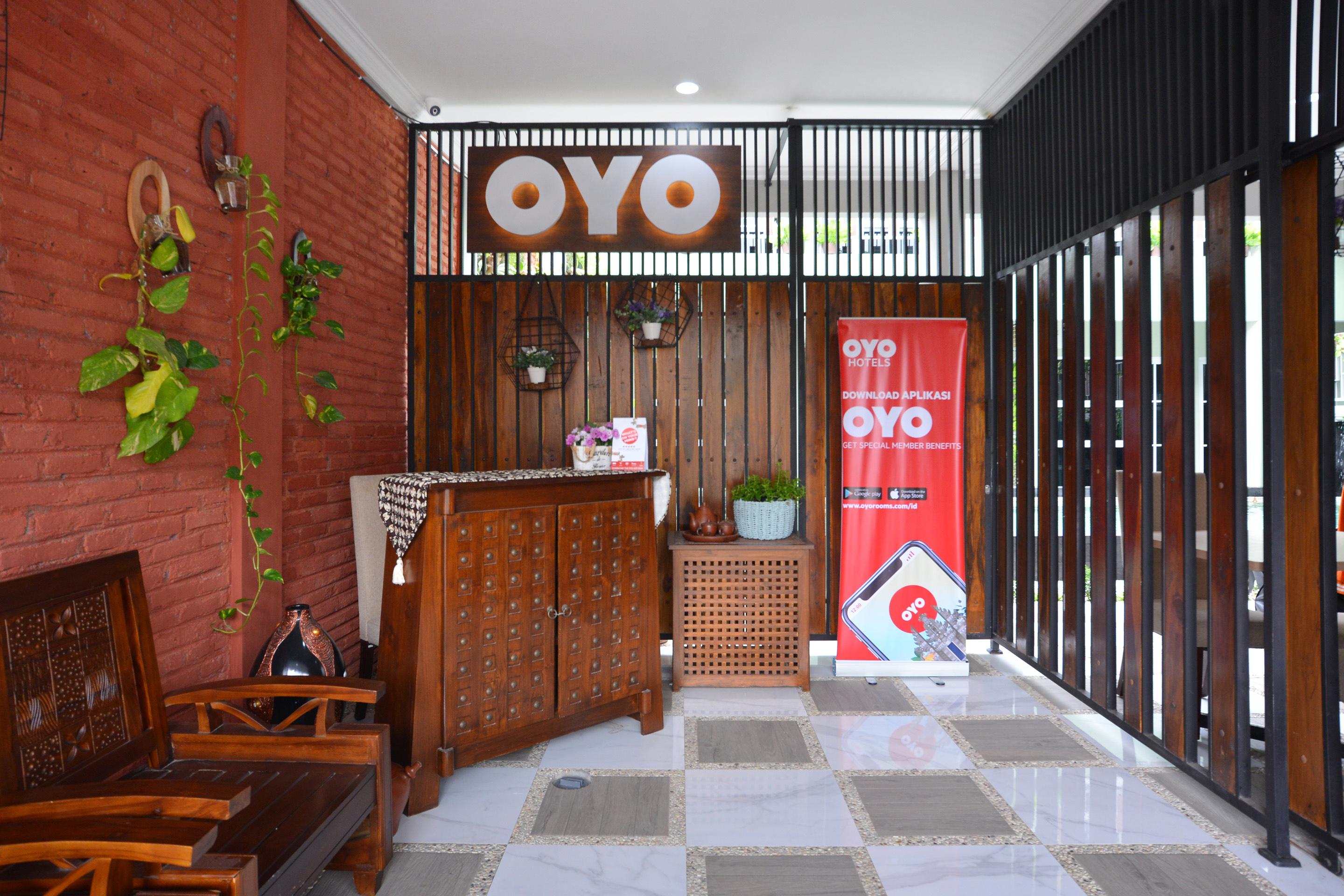 Hotel Oyo 583 Puri Gejayan Asri Syariah Kejayan Exterior foto
